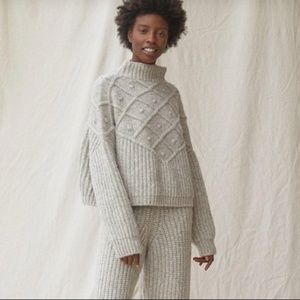 Lunya Wool Sweater 🤍